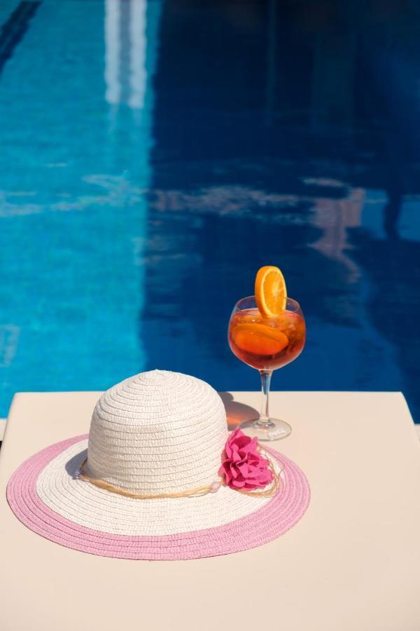 Lagoon Hotel & Apartments シダリオン エクステリア 写真
